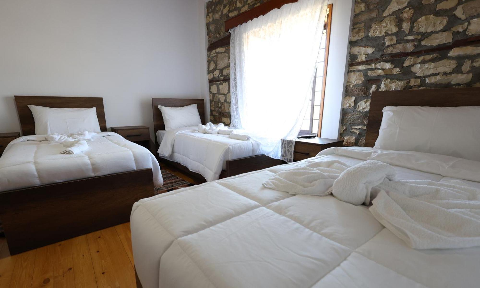 Villa Shpiragu Village Experience Берат Екстериор снимка