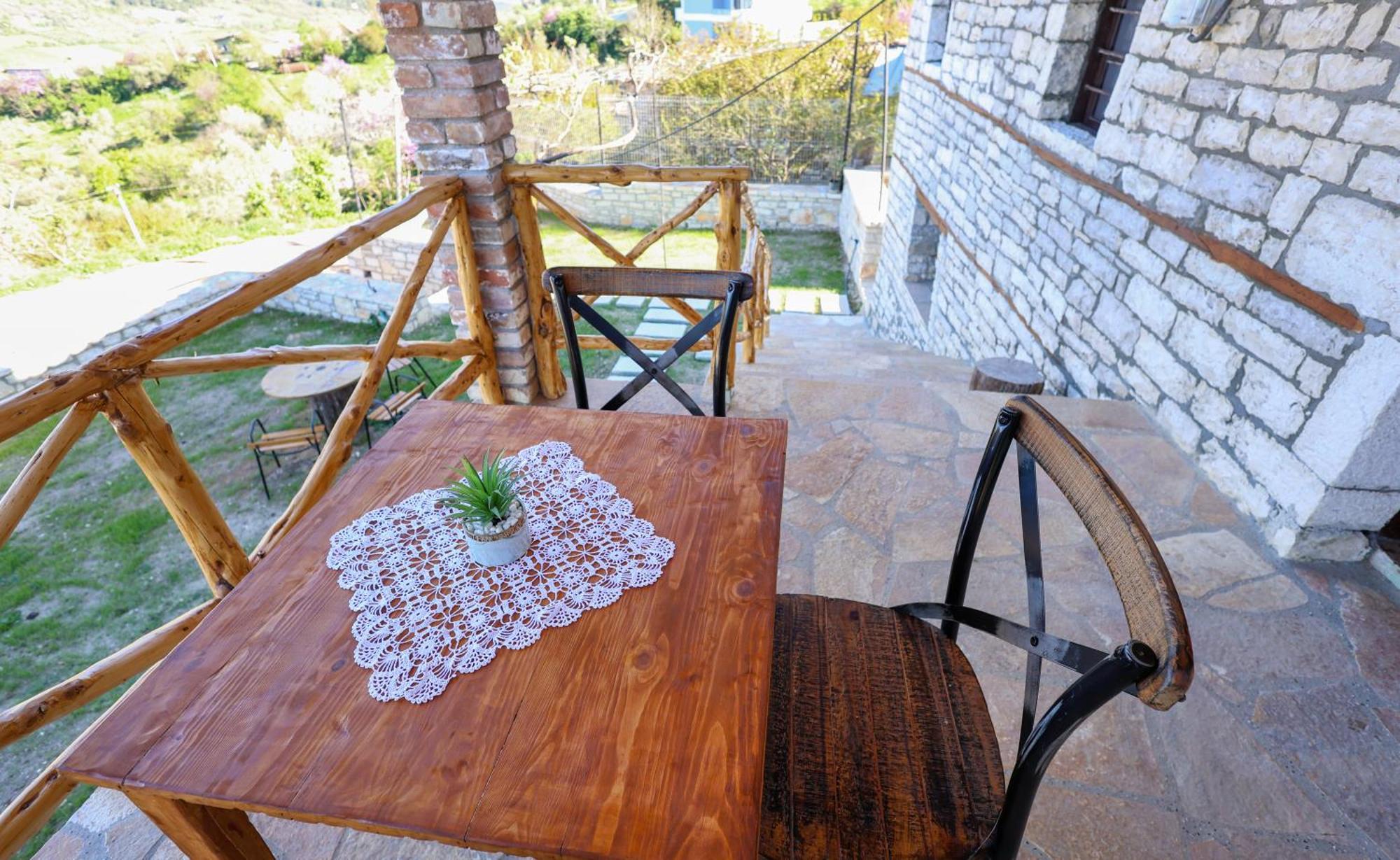 Villa Shpiragu Village Experience Берат Екстериор снимка